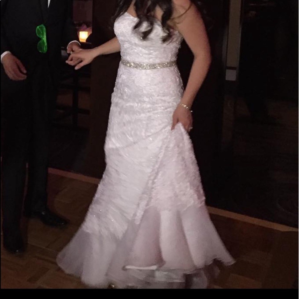 Wedding dress